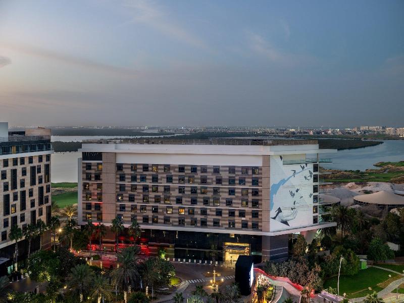 Yas Plaza Bay by IHG - Genel