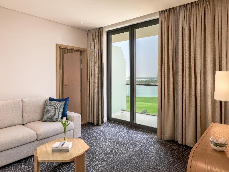 Yas Plaza Bay by IHG - Oda