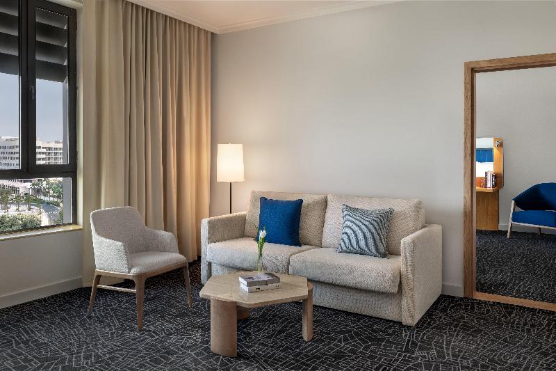 Yas Plaza Bay by IHG - Oda