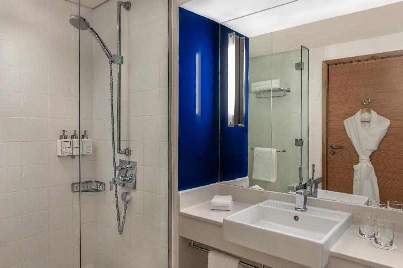 Yas Plaza Bay by IHG - Oda