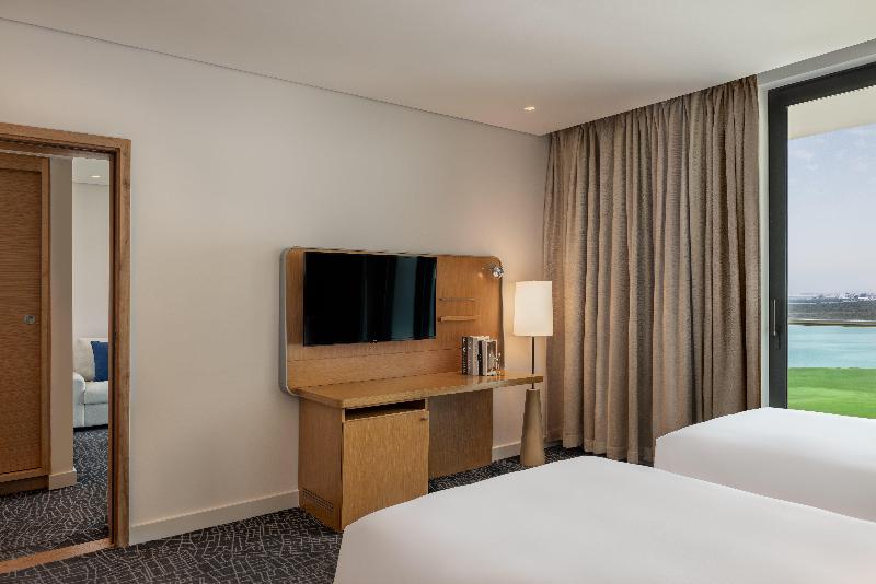 Yas Plaza Bay by IHG - Oda