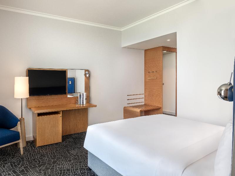 Yas Plaza Bay by IHG - Oda