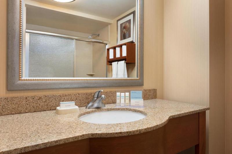 Hampton Inn New York - LaGuardia Airport - Oda