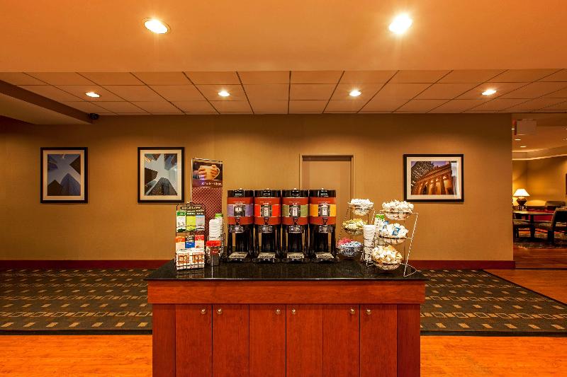 Hampton Inn New York - LaGuardia Airport - Restoran