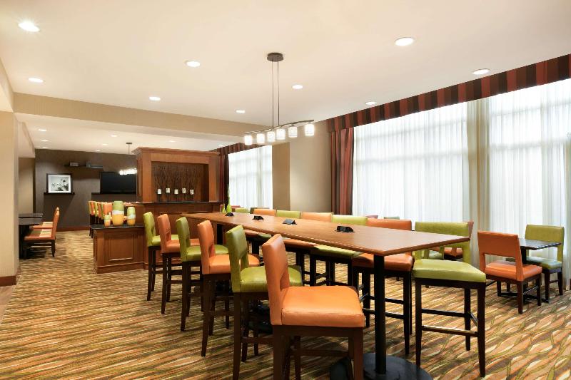 Hampton Inn New York - LaGuardia Airport - Restoran