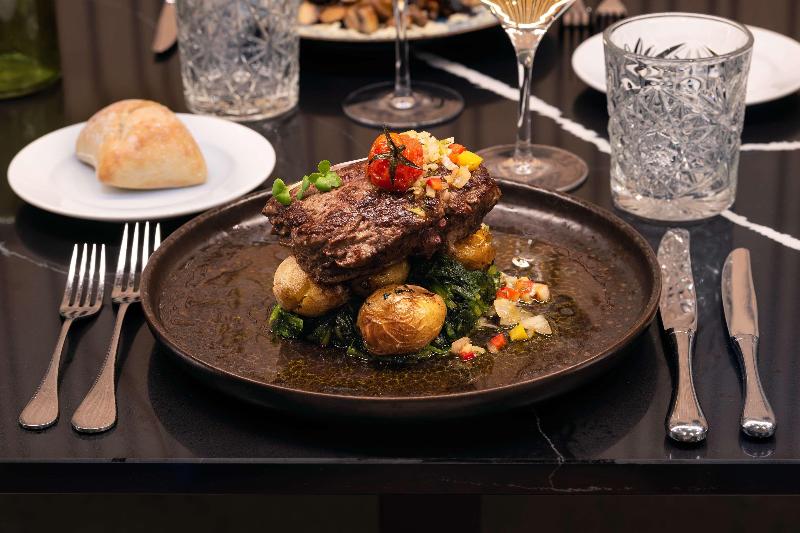 Melia Braga - Restoran
