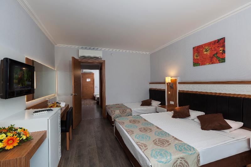 Hane Family Resort Hotel - Oda