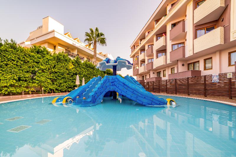 Hane Family Resort Hotel - Havuz