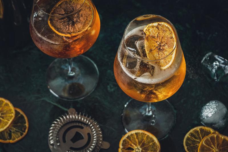 JA The Resort – JA Palm Tree Court, Dubai - Bar