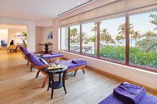 JA The Resort – JA Palm Tree Court, Dubai fotoÄŸrafÄ±