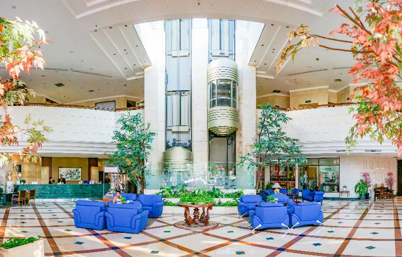 Sunlake Waterfront Resort & Convention - Lobi