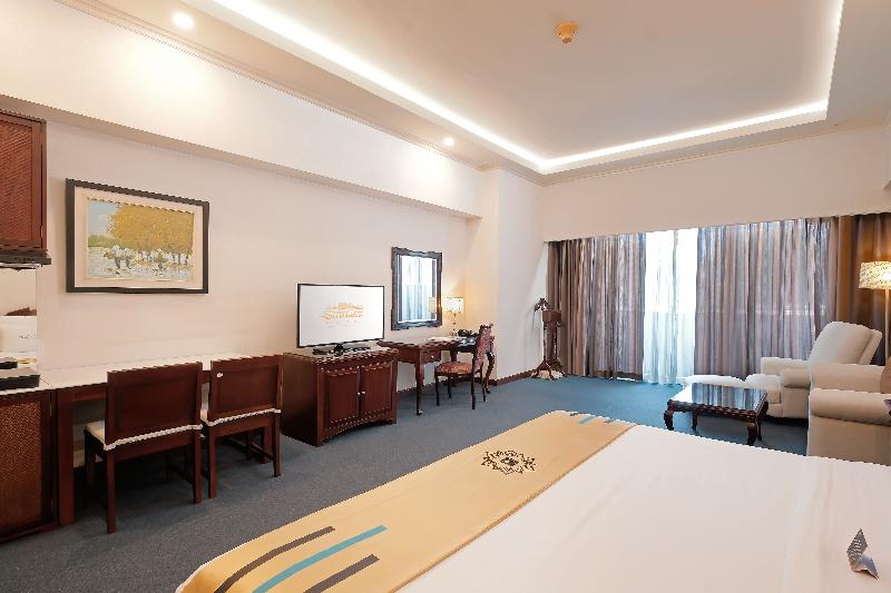 Sunlake Waterfront Resort & Convention - Oda