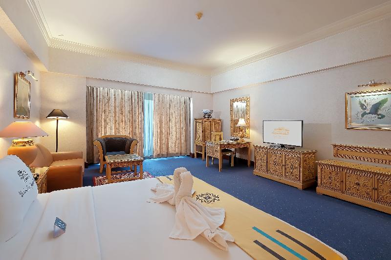 Sunlake Waterfront Resort & Convention - Oda