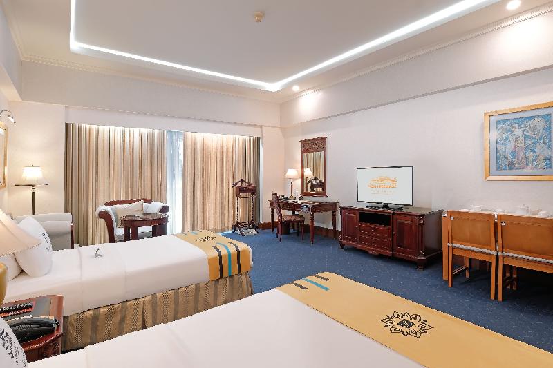 Sunlake Waterfront Resort & Convention - Oda