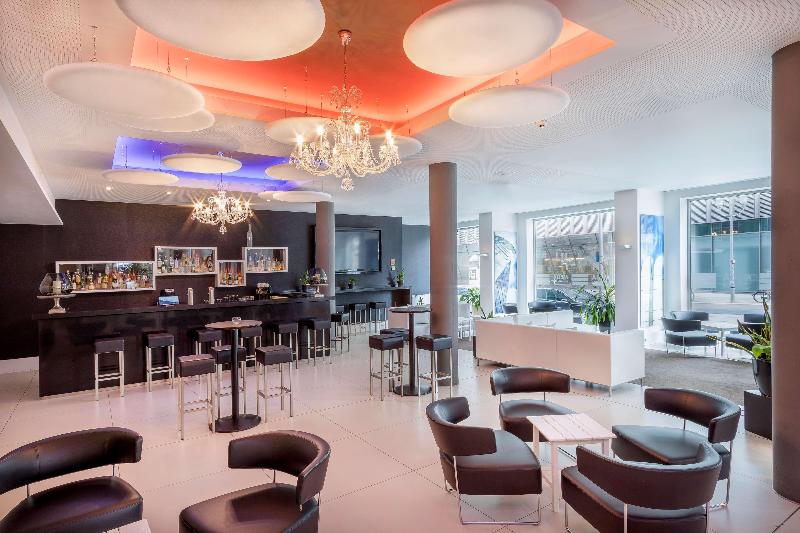 Melia Berlin - Lobi