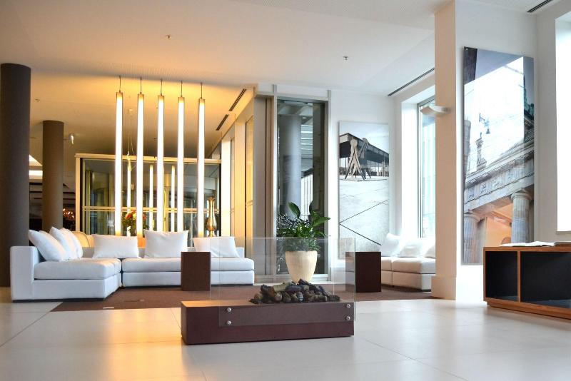 Melia Berlin - Lobi