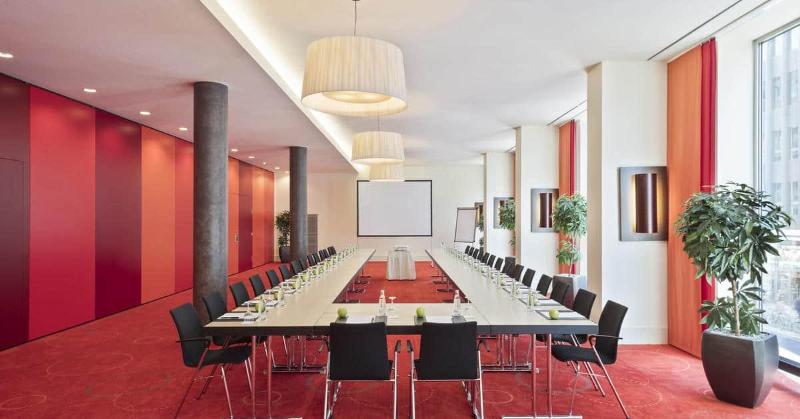 Melia Berlin - Toplantı