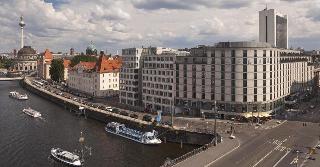 Melia Berlin fotoÄŸrafÄ±