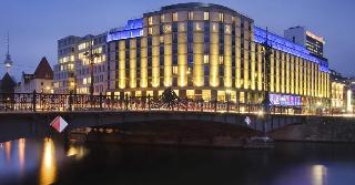 Melia Berlin fotoÄŸrafÄ±