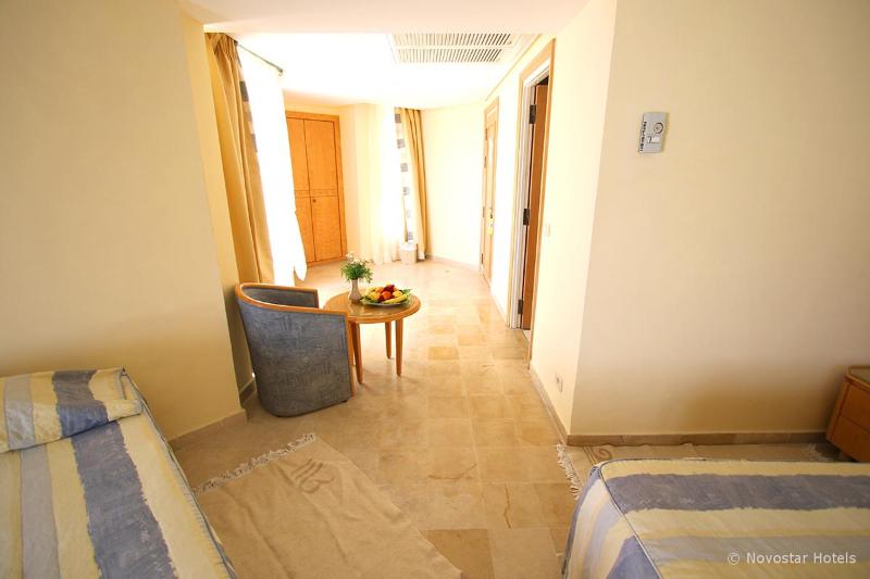 Novostar Nahrawess Hotel & Thalasso Resort - Oda