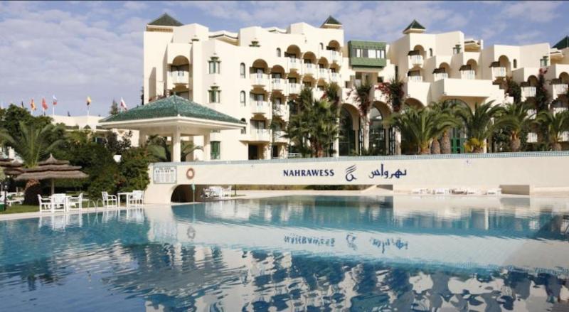 Novostar Nahrawess Hotel & Thalasso Resort - Havuz