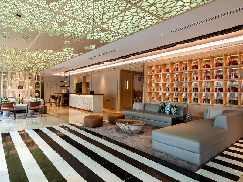 Novotel Living Bangkok Sukhumvit Legacy - Lobi