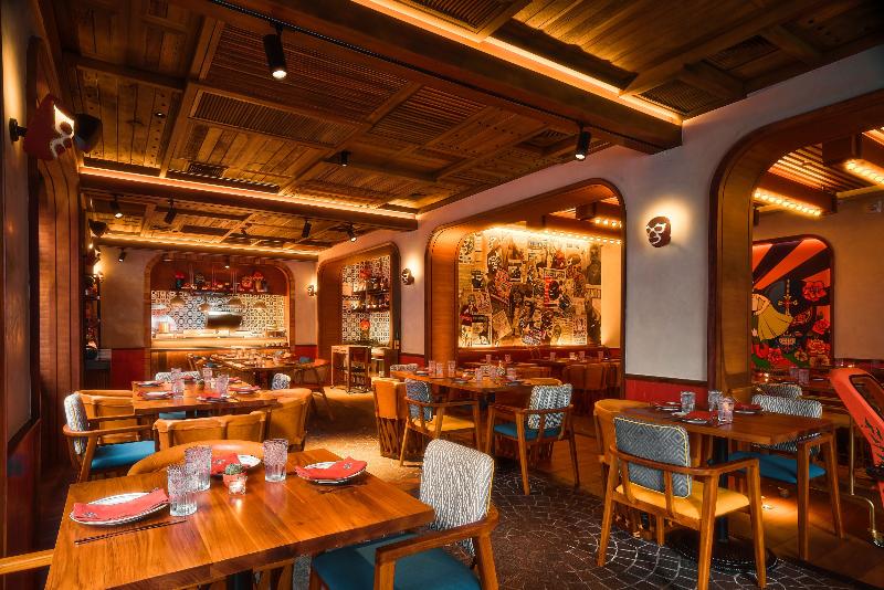 Novotel Living Bangkok Sukhumvit Legacy - Restoran