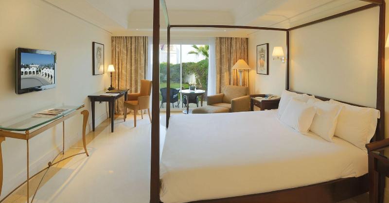 Amphitrite Palace Resort And Spa - Oda