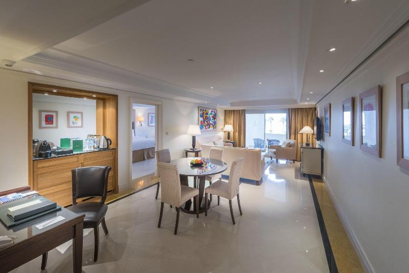 Amphitrite Palace Resort And Spa - Oda