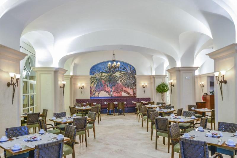 Amphitrite Palace Resort And Spa - Restoran