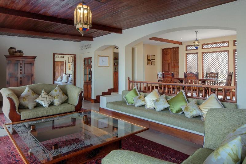 Al Maha, a Luxury Collection Desert Resort & Spa - Lobi