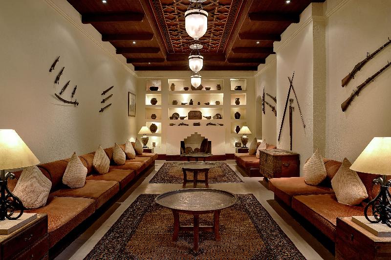 Al Maha, a Luxury Collection Desert Resort & Spa - Lobi