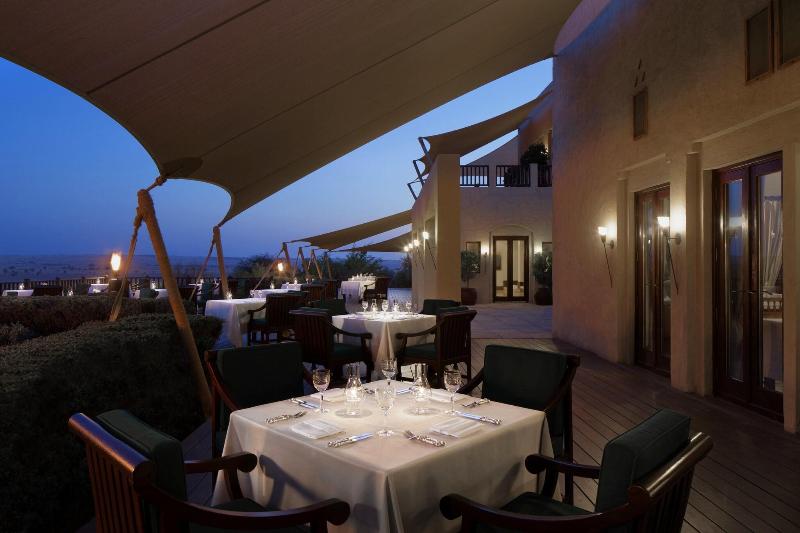Al Maha, a Luxury Collection Desert Resort & Spa - Restoran