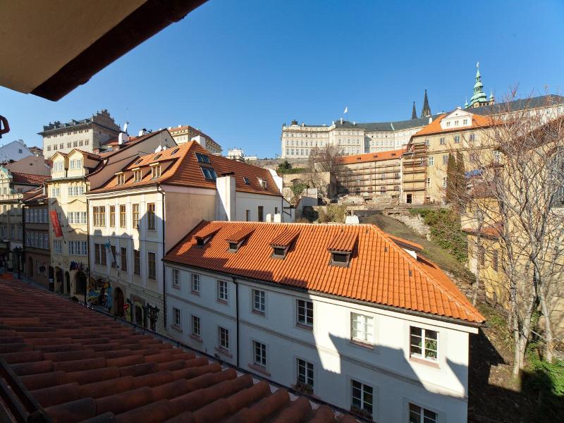 Little Quarter Hostel & Hotel - Genel