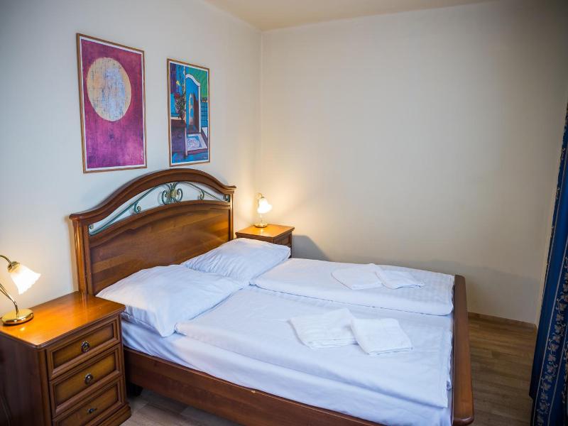 Little Quarter Hostel & Hotel - Genel