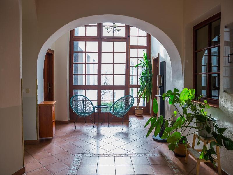 Little Quarter Hostel & Hotel - Genel