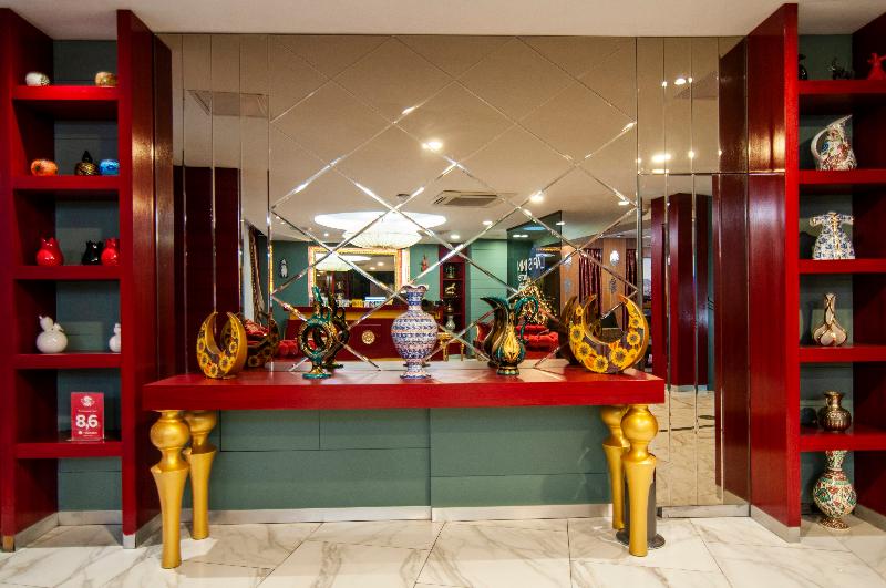 Lapis Inn Hotel & Spa - Lobi
