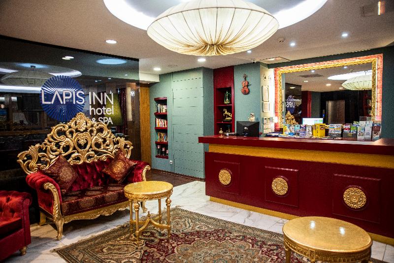 Lapis Inn Hotel & Spa - Lobi