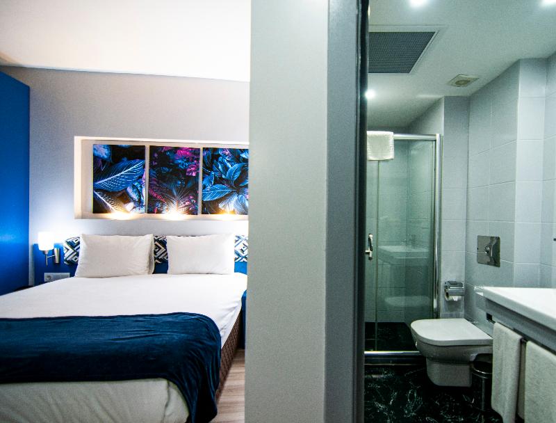 Lapis Inn Hotel & Spa - Oda