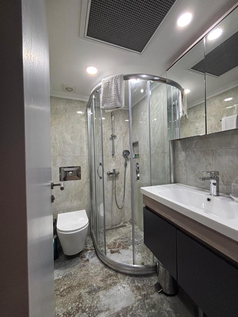 Lapis Inn Hotel & Spa - Oda