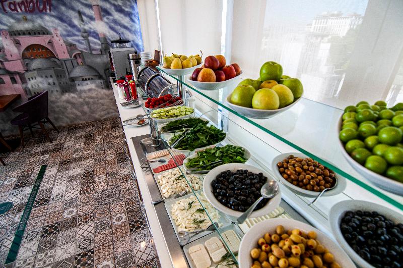 Lapis Inn Hotel & Spa - Restoran