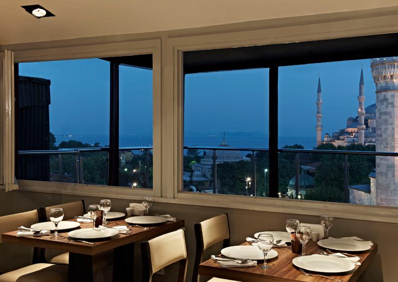 Lapis Inn Hotel & Spa - Teras