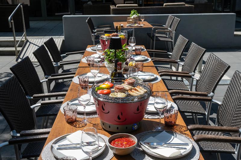 Leonardo Hotel Hannover - Teras