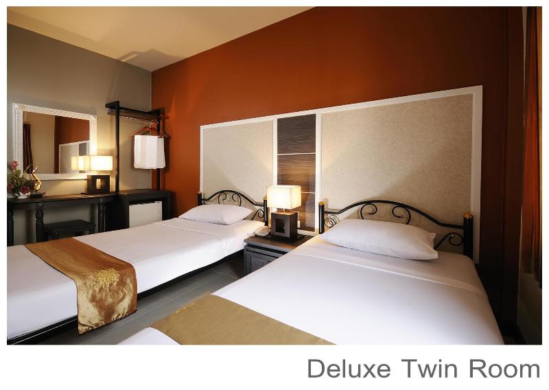 Rambuttri Village Inn & Plaza - Oda
