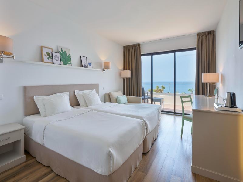 Caloura Hotel Resort - Oda