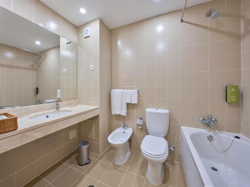 Caloura Hotel Resort - Oda