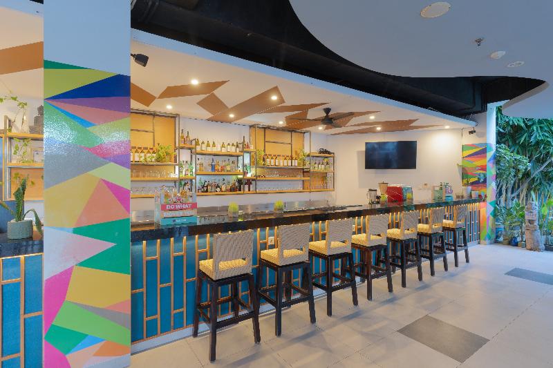 Kuta Beach Club Hotel - Bar