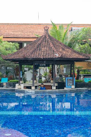 Kuta Beach Club Hotel fotoÄŸrafÄ±