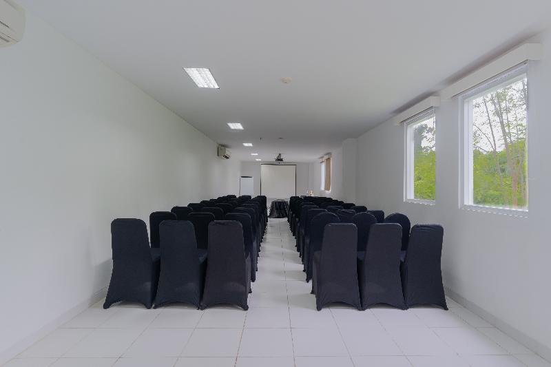 Kuta Beach Club Hotel - Toplantı
