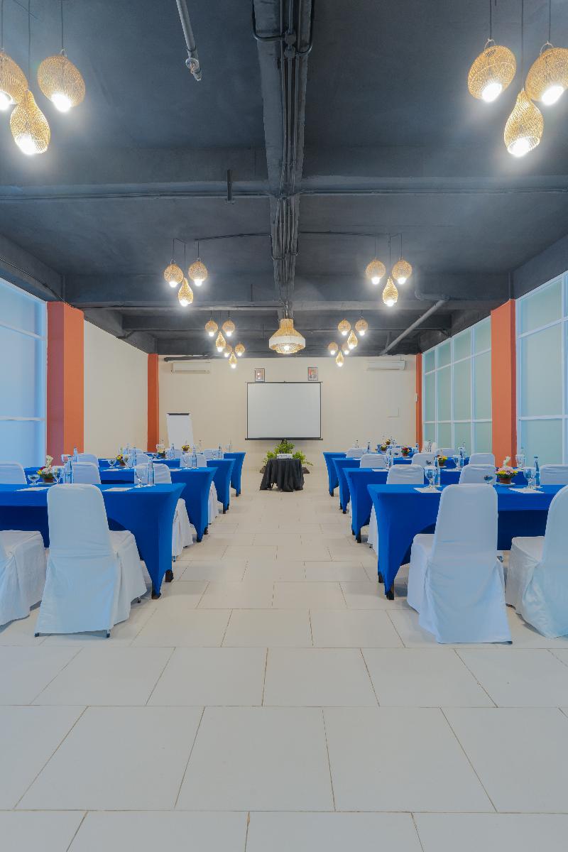 Kuta Beach Club Hotel - Toplantı